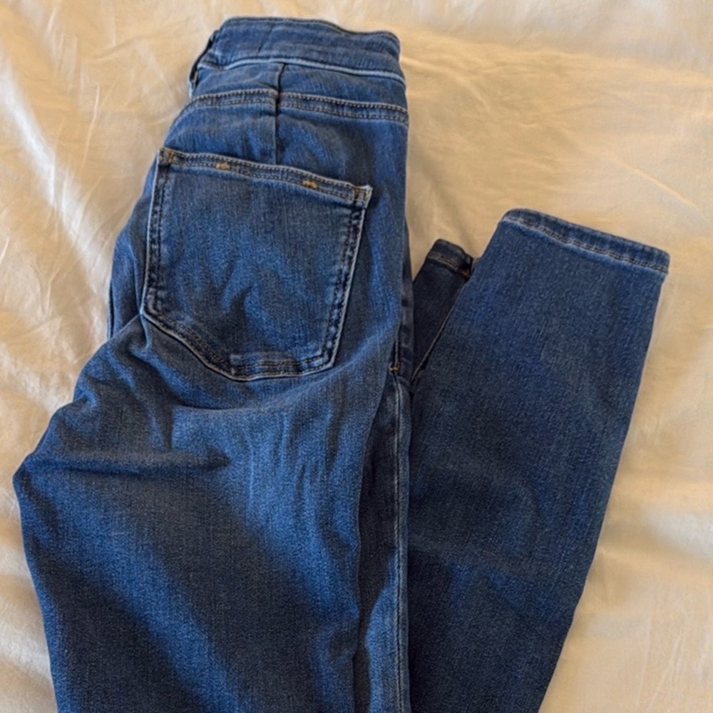 Pilcro Women's Blue Jeans